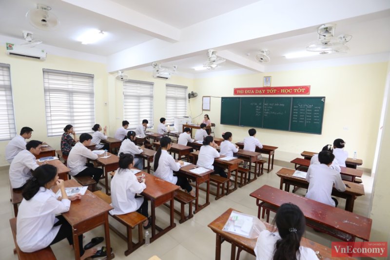 Gov't targets to gradually make English second language at schools by 2030