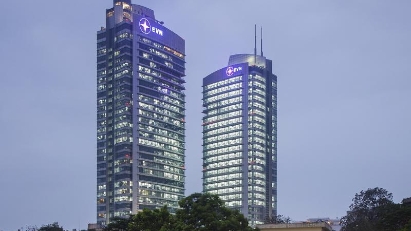 Industry-construction firms honored for energy efficiency use 