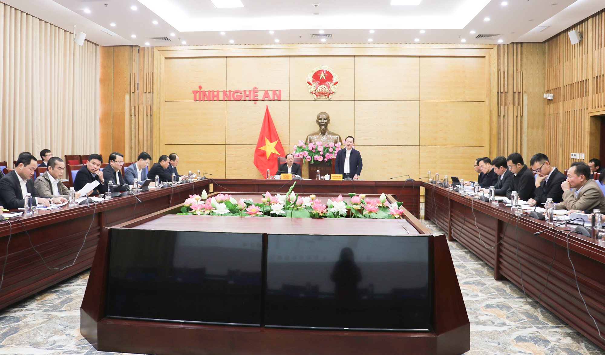 Toàn cảnh cuộc họp