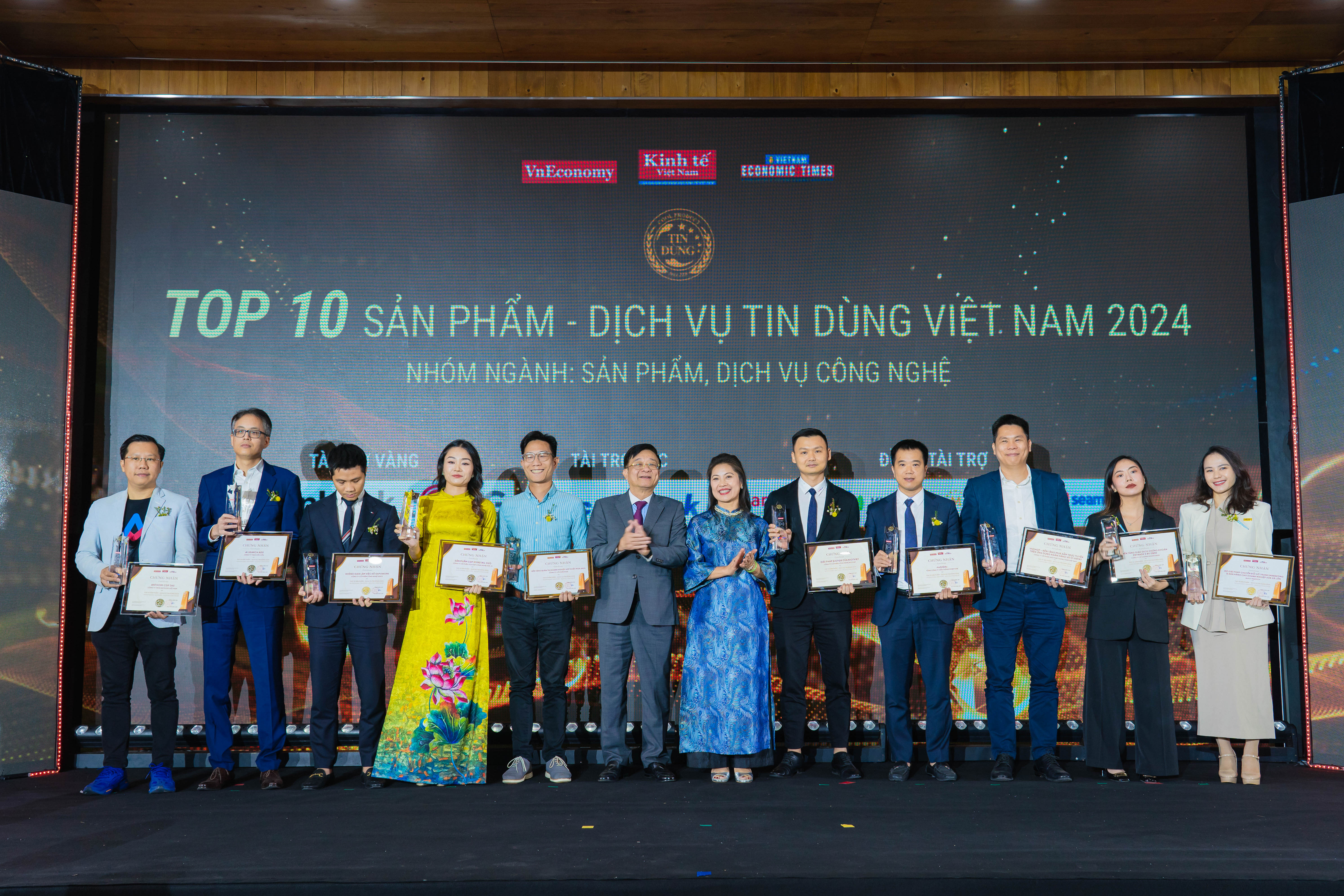 Vinh danh 10 sản phẩm – dịch vụ công nghệ.