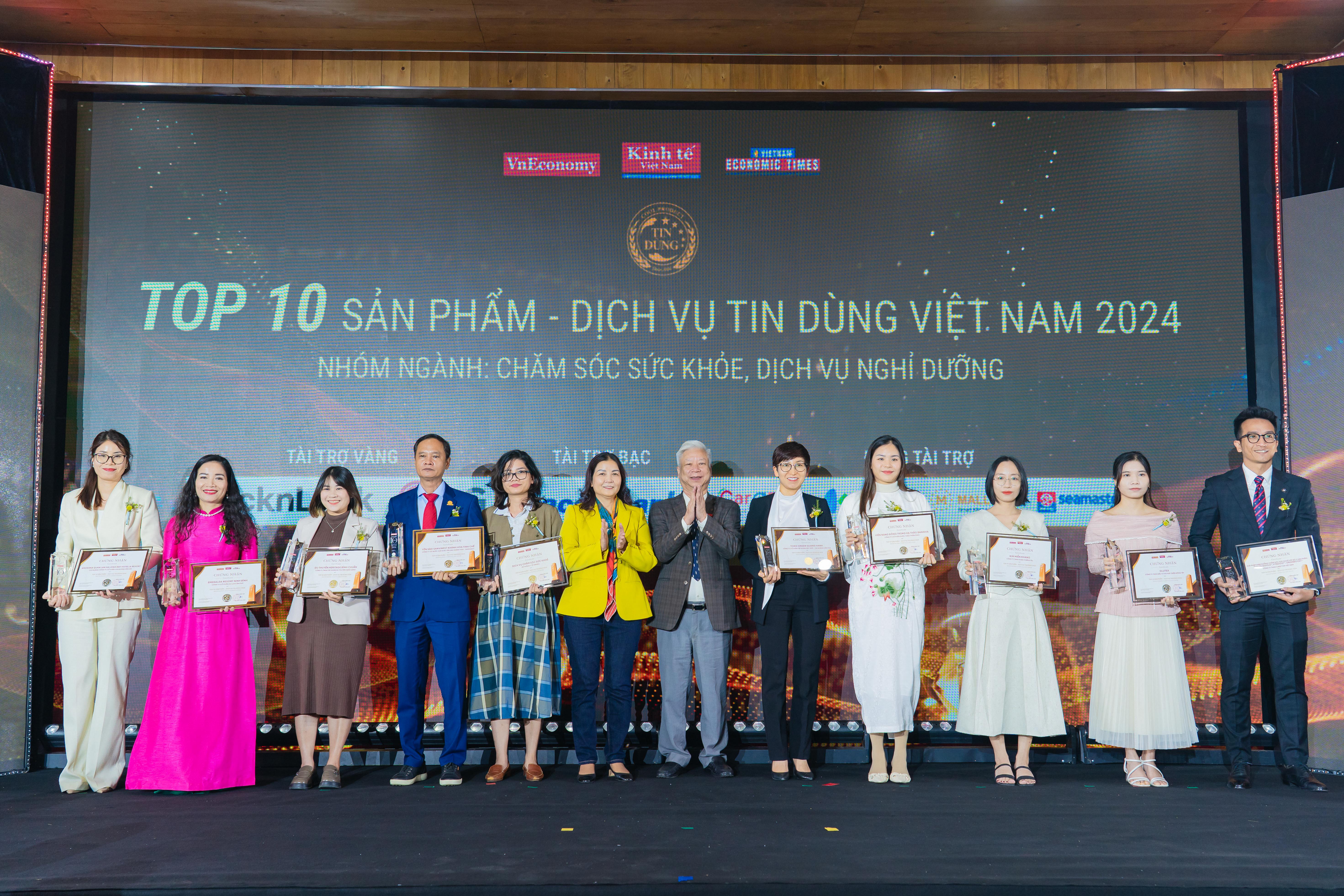 Vinh danh 10 sản phẩm – dịch vụ Chăm sóc sức khỏe, dịch vụ nghỉ dưỡng.
