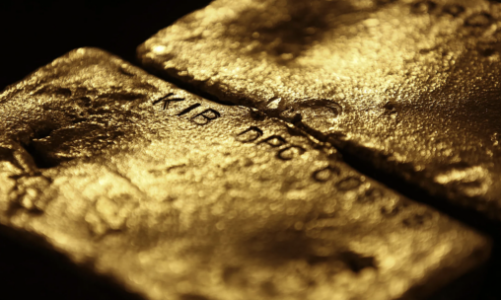 Áp lực giảm giá vẫn “rình rập” vàng trong những ngày cuối năm 2024