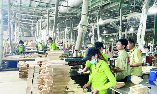 Xuất khẩu lâm sản lập kỷ lục 17,3 tỷ USD