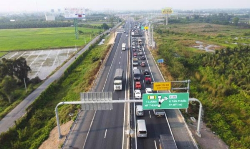 CII mời cổ đông đi họp đại hội bất thường 