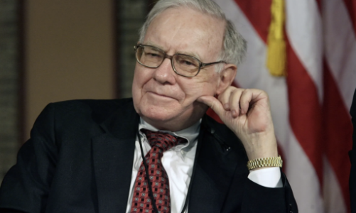 Bước sang 2025, Warren Buffett nắm nhiều tiền mặt chưa từng thấy