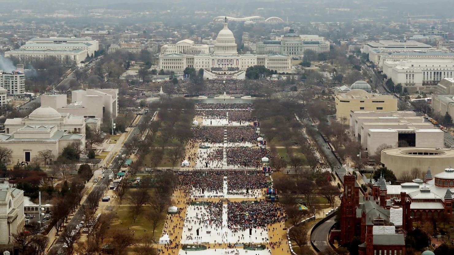 Lễ nhậm chức của &ocirc;ng Trump tại t&ograve;a nh&agrave; Quốc hội Mỹ ng&agrave;y 20/1/2017 - Ảnh:&nbsp;Reuters