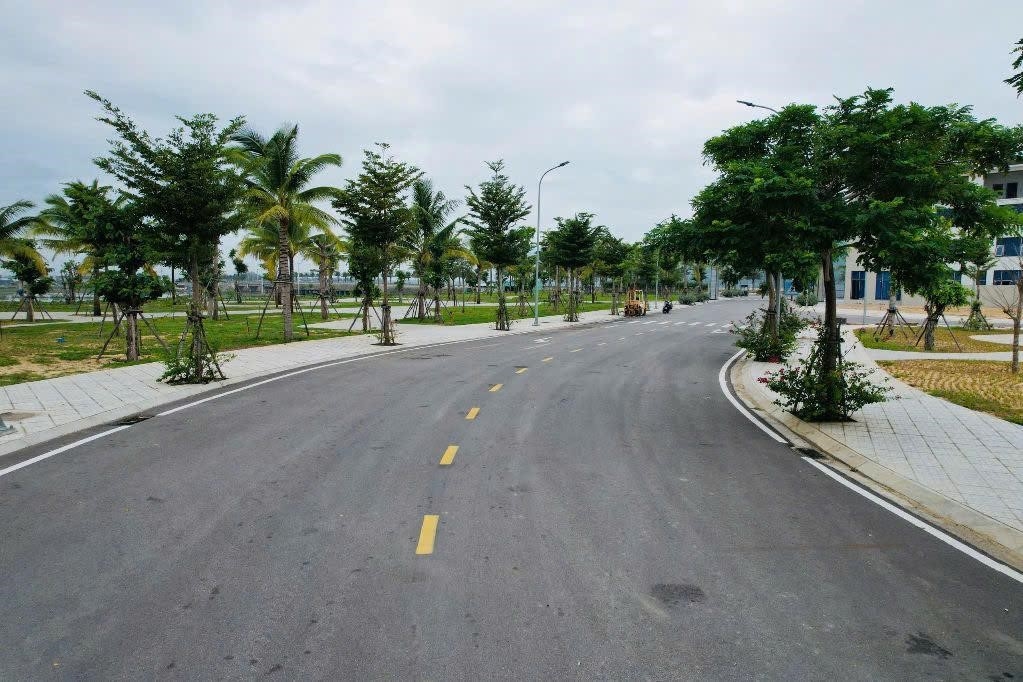 Dự án đã hoàn thiện hạ tầng và pháp lý – sẵn sàng chào đón cư dân về ở và kinh doanh ngay.