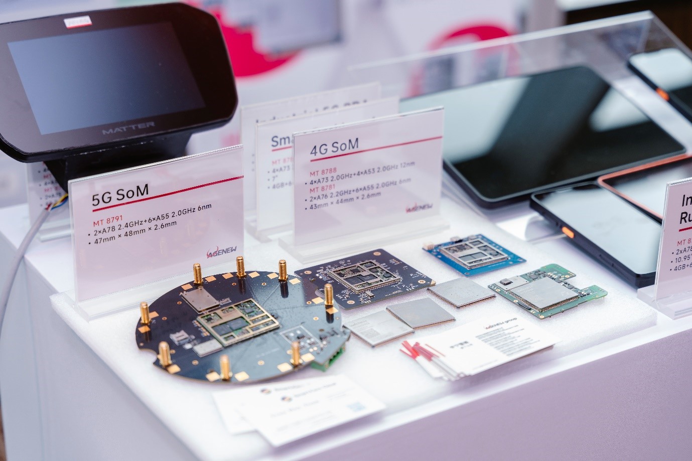 Các sản phẩm IoT tại gian trưng bày của công ty Smart-core - một trong những đối tác chiến lược của MediaTek tại Việt Nam.