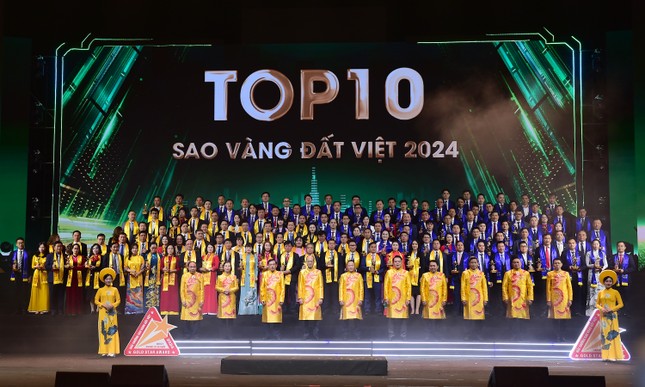 TOP10 Sao Vàng đất Việt 2024 có tổng tài sản năm 2023 là gần 2,5 triệu tỷ đồng. Ảnh: BTC.