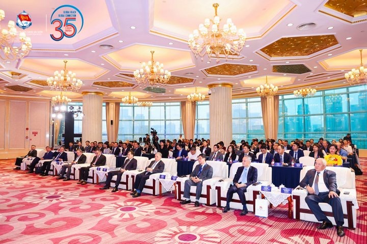 Quang cảnh hội nghị.