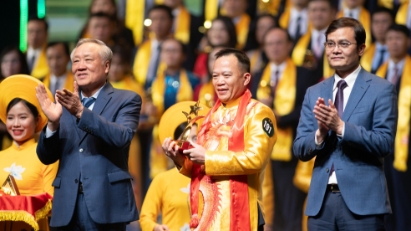 Stavian Chemical named among top 10 Vietnam Gold Stars in 2024