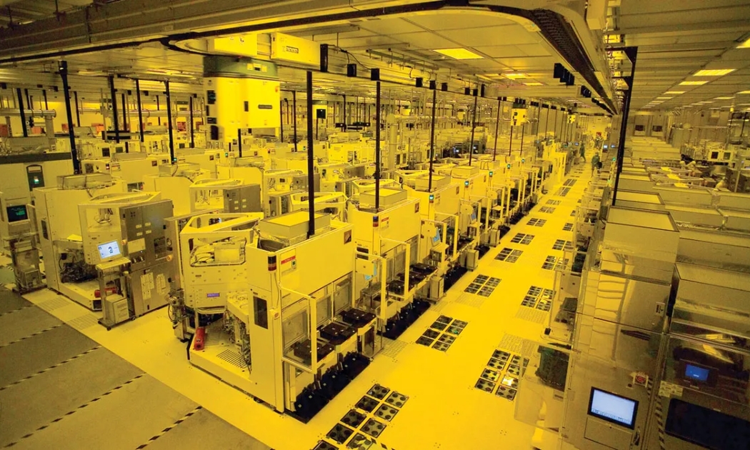 Các chuyên gia ước tính rằng, nếu Hàn Quốc đầu tư vào một nhà máy đúc chip trị giá 13,9 tỷ USD với năng lực cạnh tranh tương đương TSMC, ngành công nghiệp này có thể mang lại lợi ích kinh tế lên tới 208,7 tỷ USD cho quốc gia này vào năm 2045.