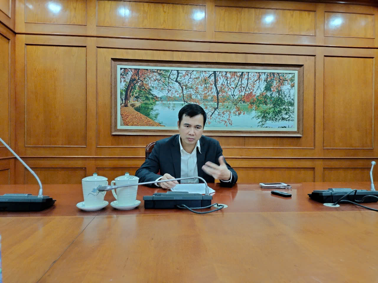 Thứ trưởng Bộ Khoa học v&agrave; C&ocirc;ng nghệ B&ugrave;i Thế Duy