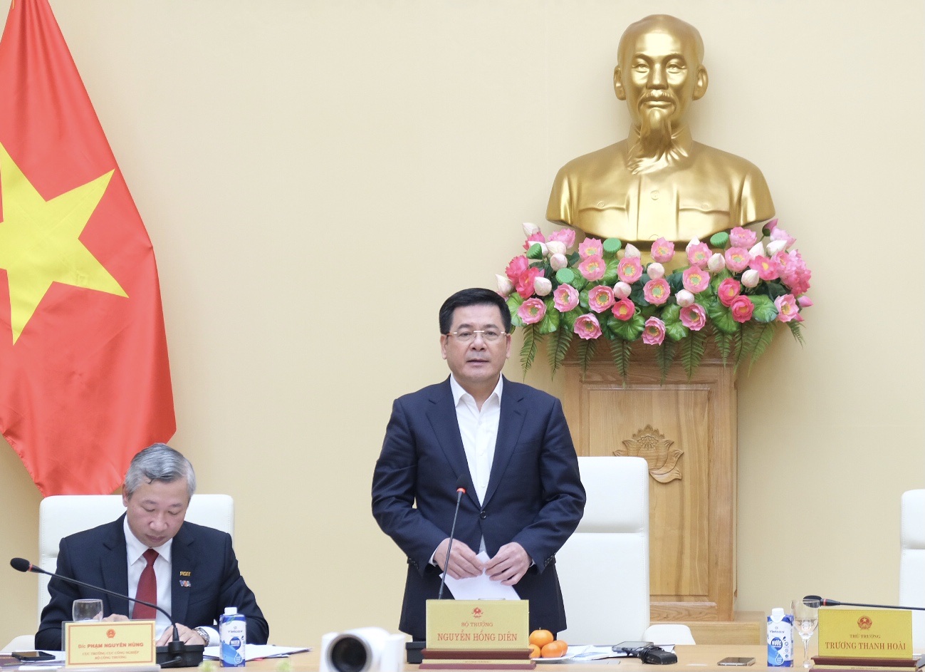 Bộ Trưởng Nguyễn Hồng Diên chỉ ra 6 nguyên nhân khiến sản xuất công nghiệp chưa thể bứt phá.