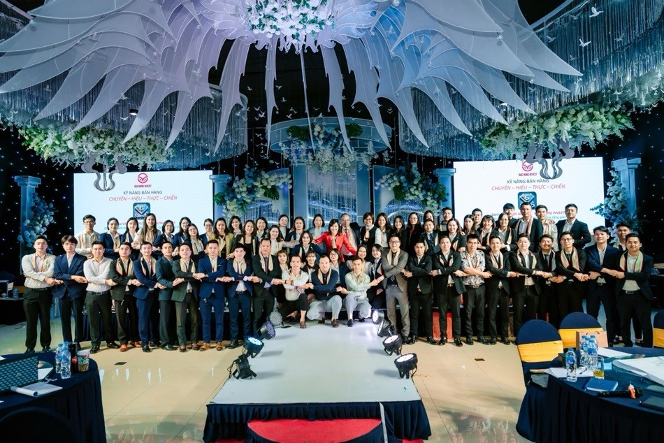 Chương tr&igrave;nh huyến luyện chuy&ecirc;n gia cố vấn mua h&agrave;ng v&agrave; gia tăng gi&aacute; trị Value Advisor tại sự kiện 
