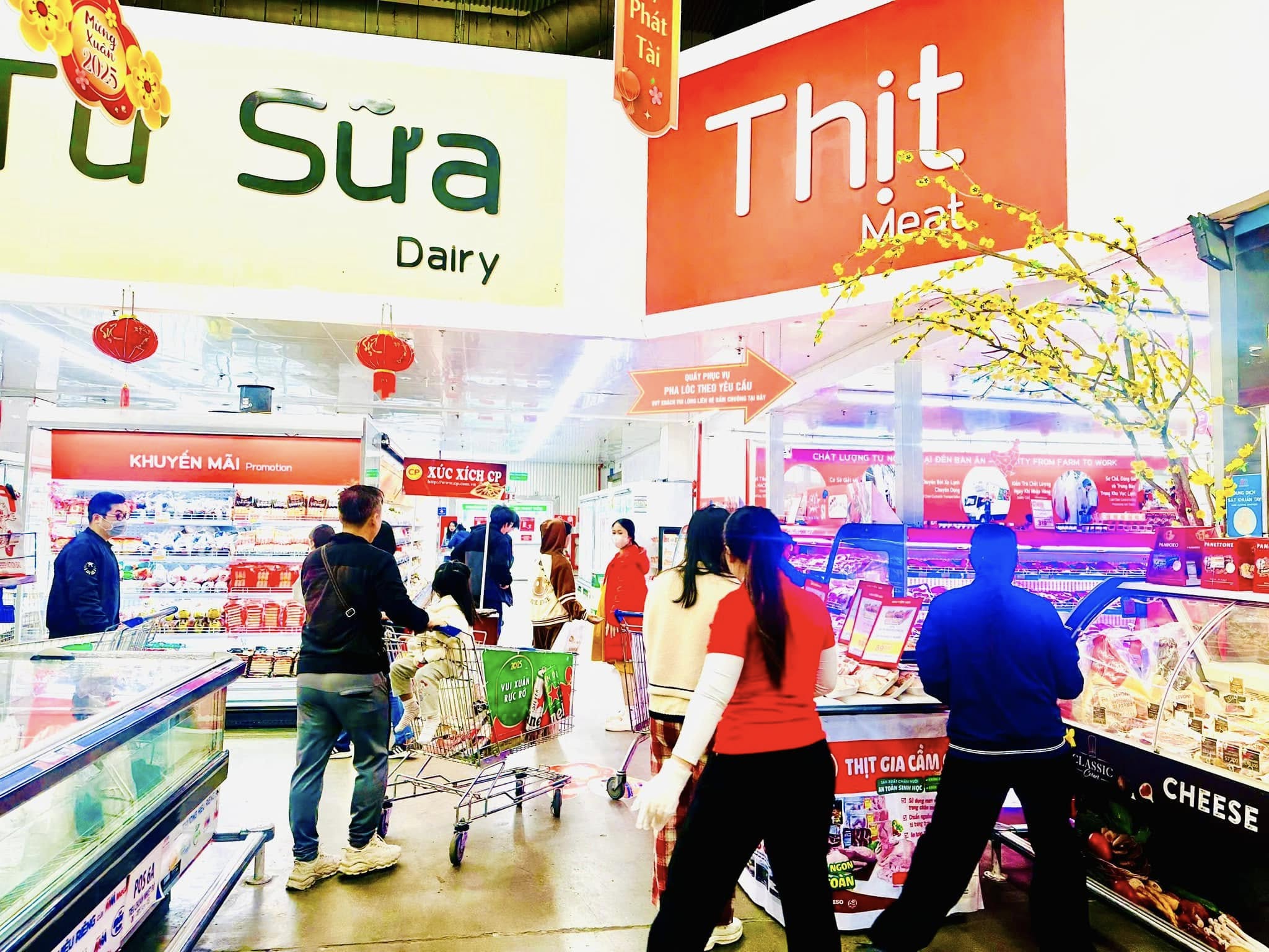 Nếu nhu cầu mua sắm của người dân có tăng đột biến thì doanh nghiệp cũng cung ứng đủ vì có hàng hóa dự trữ.