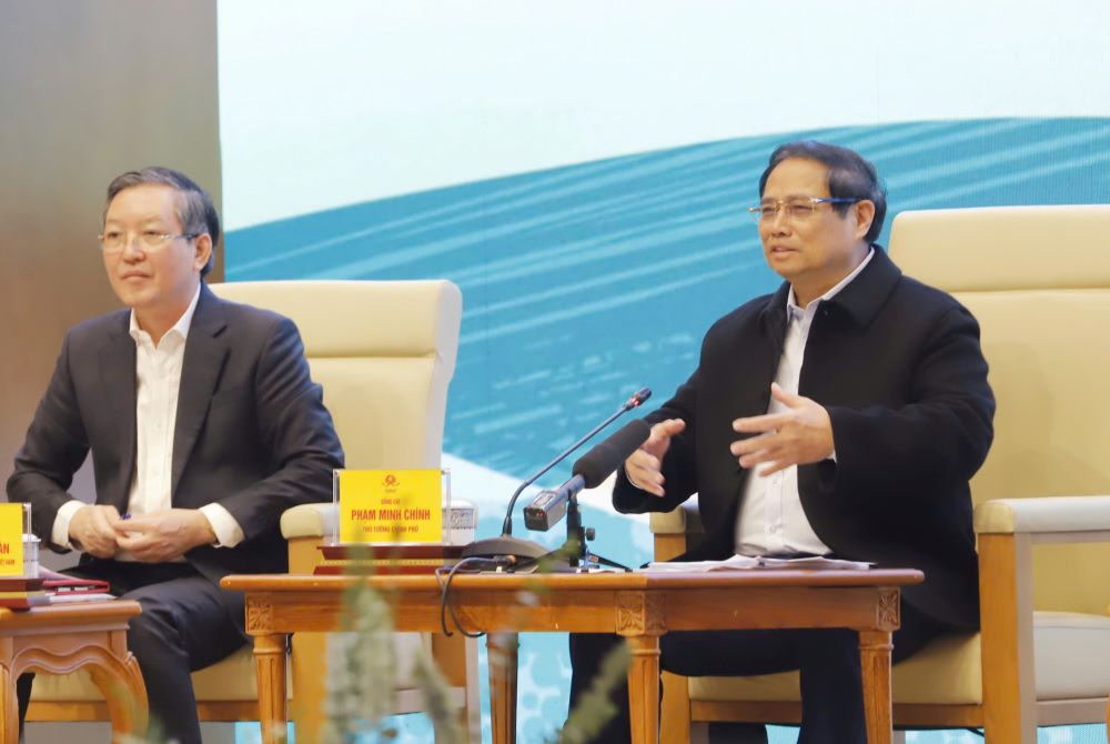 Thủ tướng trả lời các câu hỏi của nông dân, doanh nghiệp nông nghiệp.