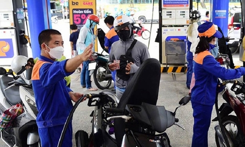 Giá xăng dầu đồng loạt tăng trong kỳ điều hành đầu tiên của năm mới