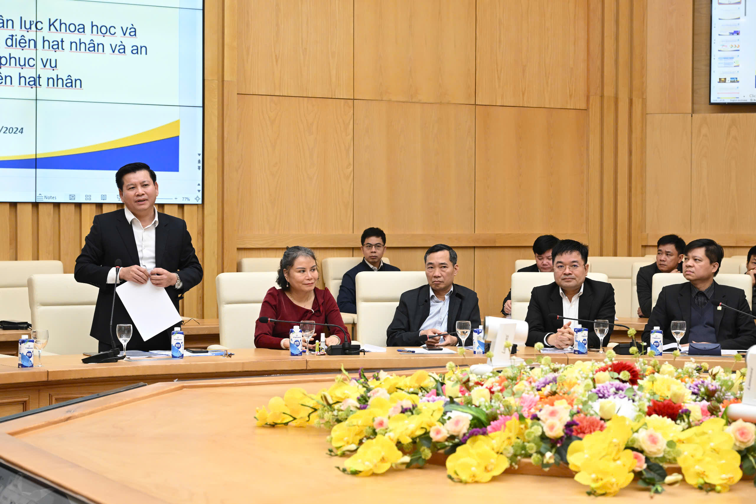 PGS. TS Đinh Văn Ch&acirc;u, Hiệu trưởng Trường Đại học Điện lực: 