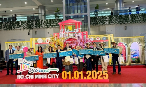 TP.HCM tổ chức đón những vị khách quốc tế đầu tiên năm 2025