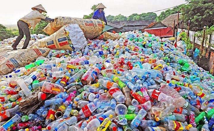  Solutions to plastic pollution