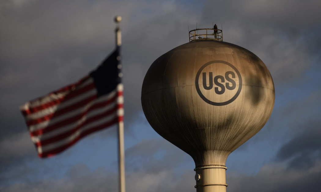 US Steel từng là biểu tượng của nền sản xuất công nghiệp Mỹ - Ảnh: Bloomberg.