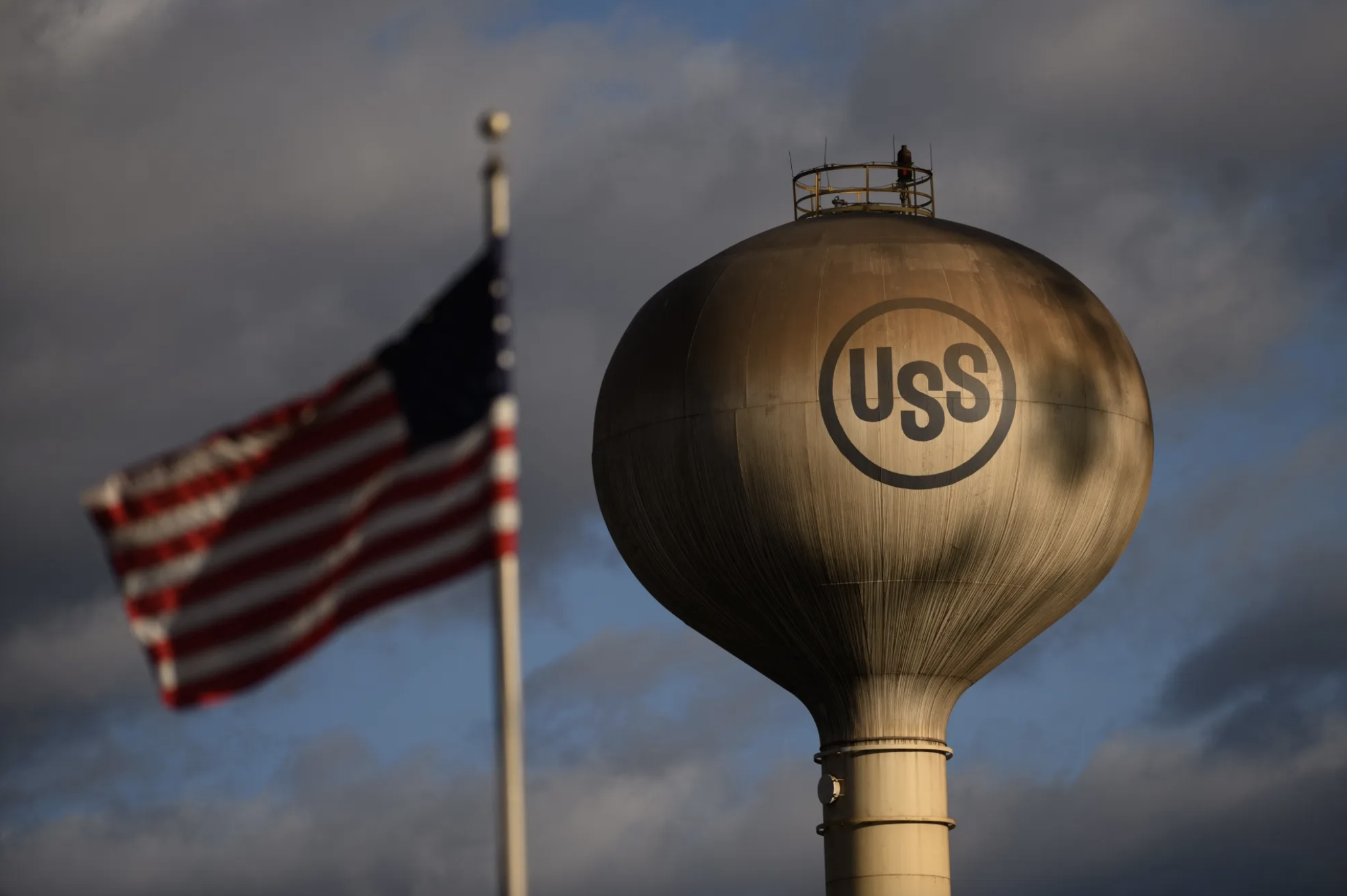 US Steel từng là biểu tượng của nền sản xuất công nghiệp Mỹ - Ảnh: Bloomberg.