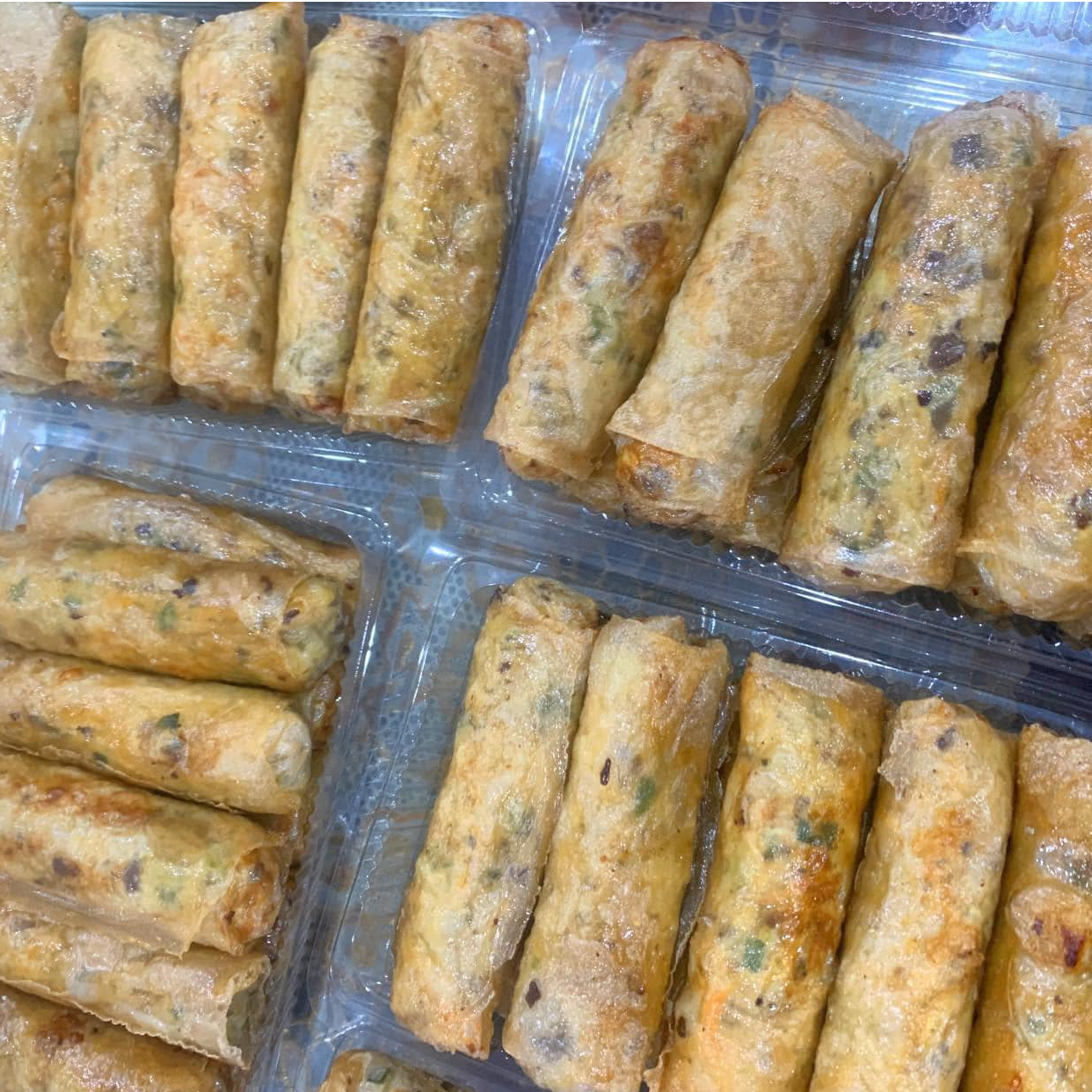 Mô hình kinh doanh này chủ yếu dựa trên sự tin tưởng lẫn nhau giữa người mua và bán.