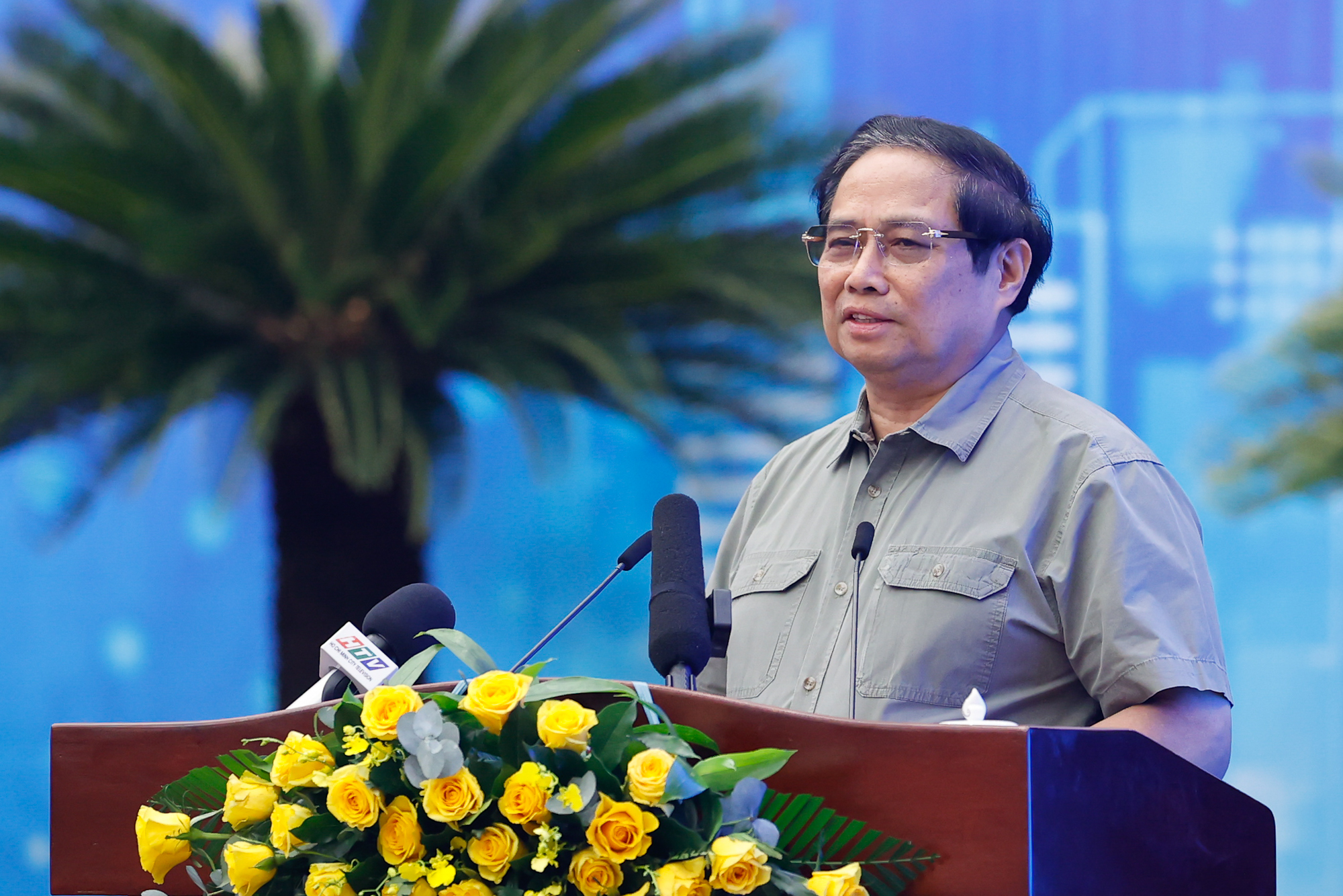 Thủ tướng Chính phủ Phạm Minh Chính phát biểu tại Hội nghị chiều 4/1 - Ảnh: VGP/Nhật Bắc.