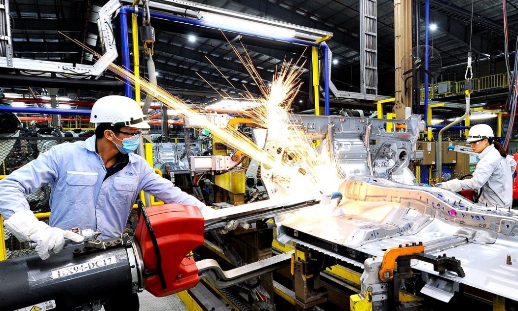 Ngành chế biến, chế tạo giữ vai trò là động lực tăng trưởng cho toàn ngành công nghiệp.