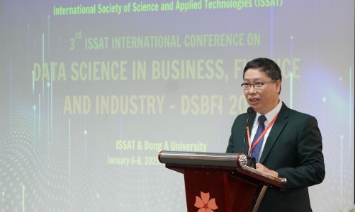 Nhiều báo cáo chuyên sâu về AI và khoa học dữ liệu