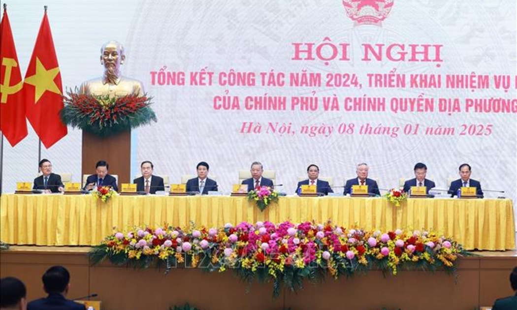 Hội nghị trực tuyến toàn quốc tổng kết công tác năm 2024, triển khai nhiệm vụ năm 2025 của Chính phủ và chính quyền địa phương. Ảnh: TTXVN