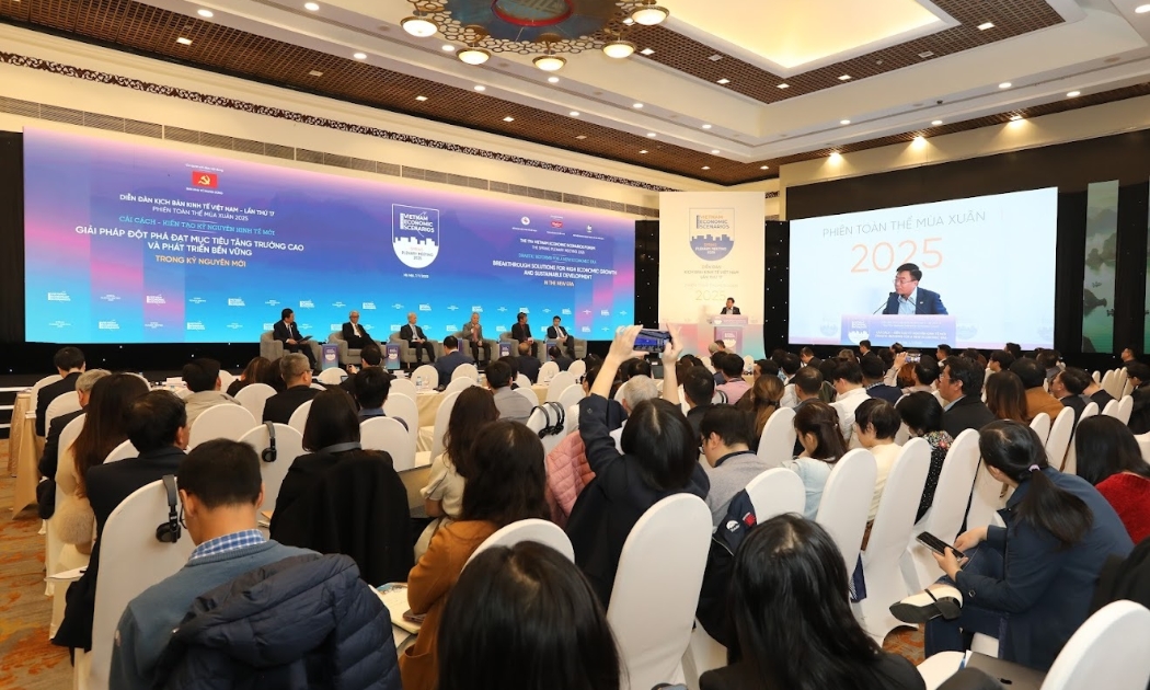 Diễn đàn đã có gần 30 ý kiến phát biểu trực tiếp và những ý kiến trong phóng sự do Ban tổ chức thực hiện. Ảnh: Việt Dũng