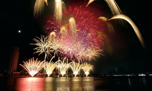 Đà Nẵng tổ chức bắn pháo hoa nhân dịp kỷ niệm 50 năm Ngày giải phóng thành phố