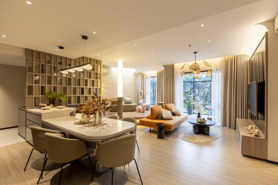 Căn hộ 3 ph&ograve;ng ngủ với thiết kế mở tinh tế tạo kh&ocirc;ng gian sinh hoạt chung rộng r&atilde;i.