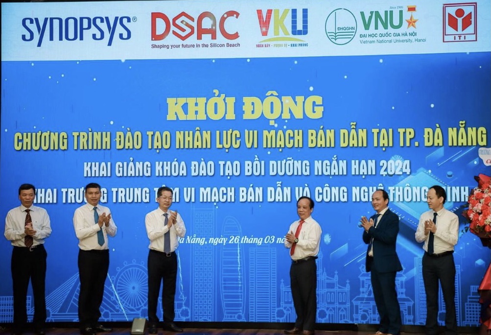 Khánh thành đưa vào sử dụng Trung tâm Nghiên cứu, đào tạo thiết kế vi mạch và trí tuệ nhân tạo (DSAC) đầu năm 2024.