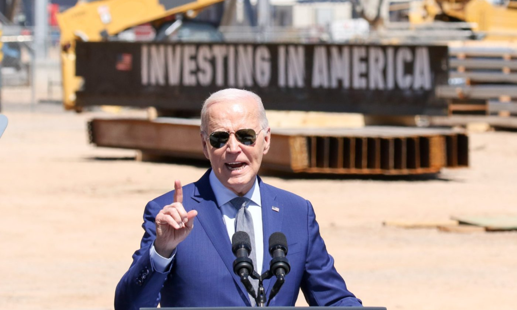 Tổng thống Mỹ Joe Biden sẽ rời nhiệm sở vào ngày 20/1 tới và chuyển giao chính quyền cho Tổng thống đắc cử Donald Trump - Ảnh: Getty Images