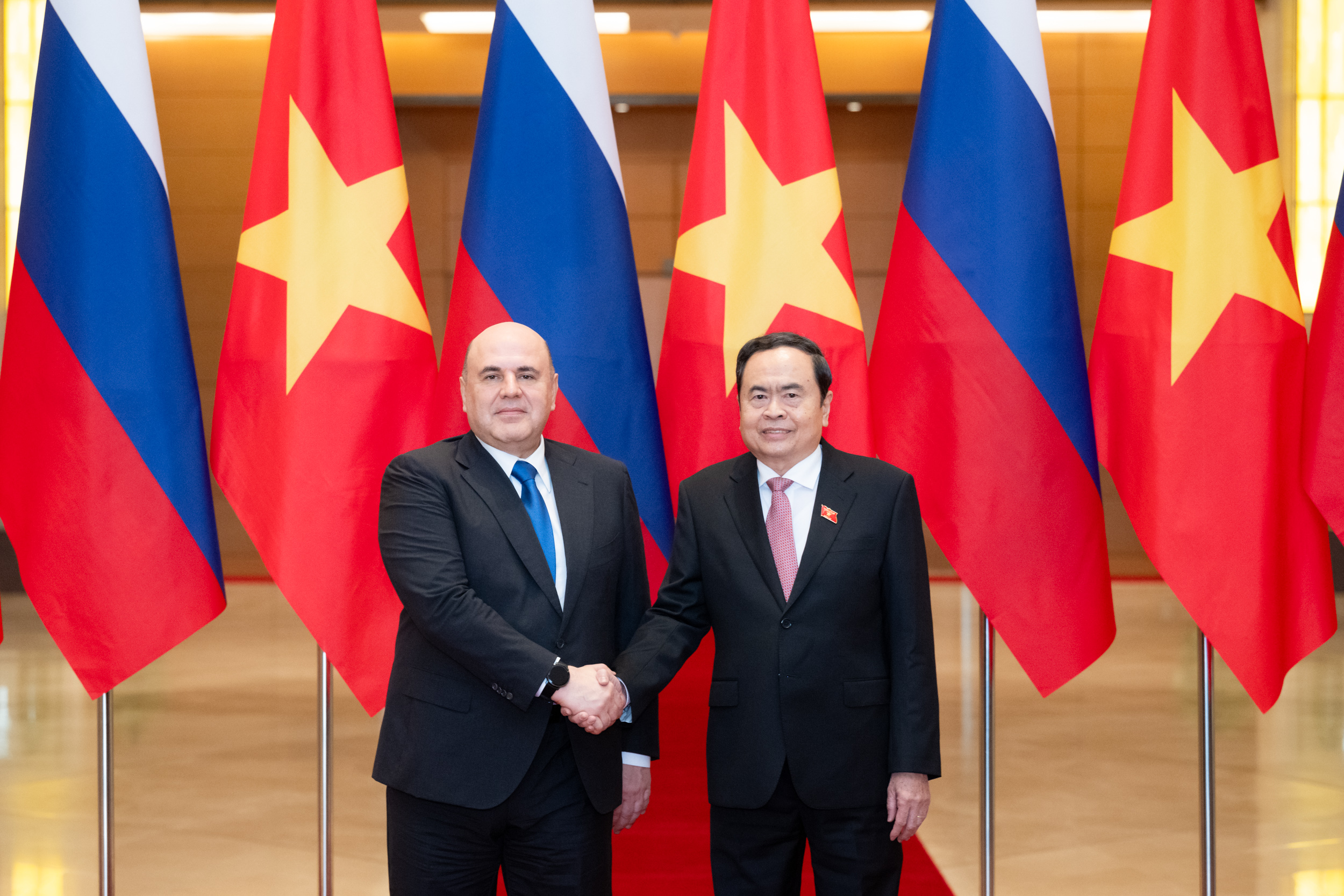 Chủ tịch Quốc hội Trần Thanh Mẫn hội kiến Thủ tướng Liên bang Nga Mikhail Mishustin - Ảnh: Quochoi.vn