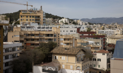 Tây Ban Nha tính đánh thuế 100% đối với người nước ngoài mua nhà