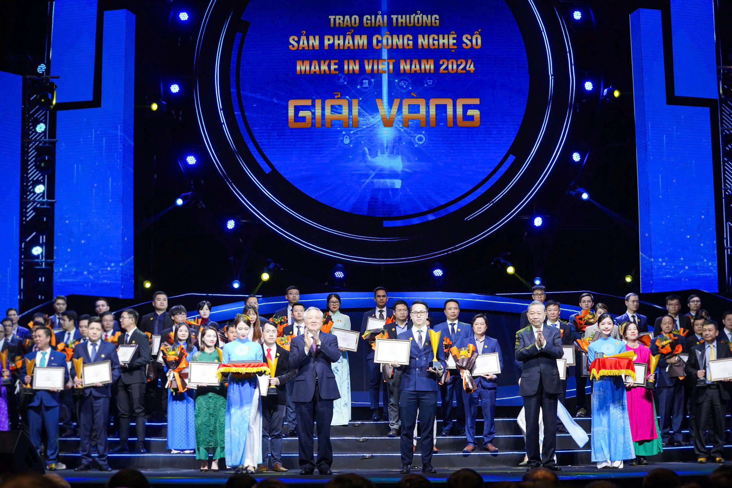 Nền tảng vay vốn doanh nghiệp MISA Lending đạt giải Vàng Make in Viet Nam 2024.