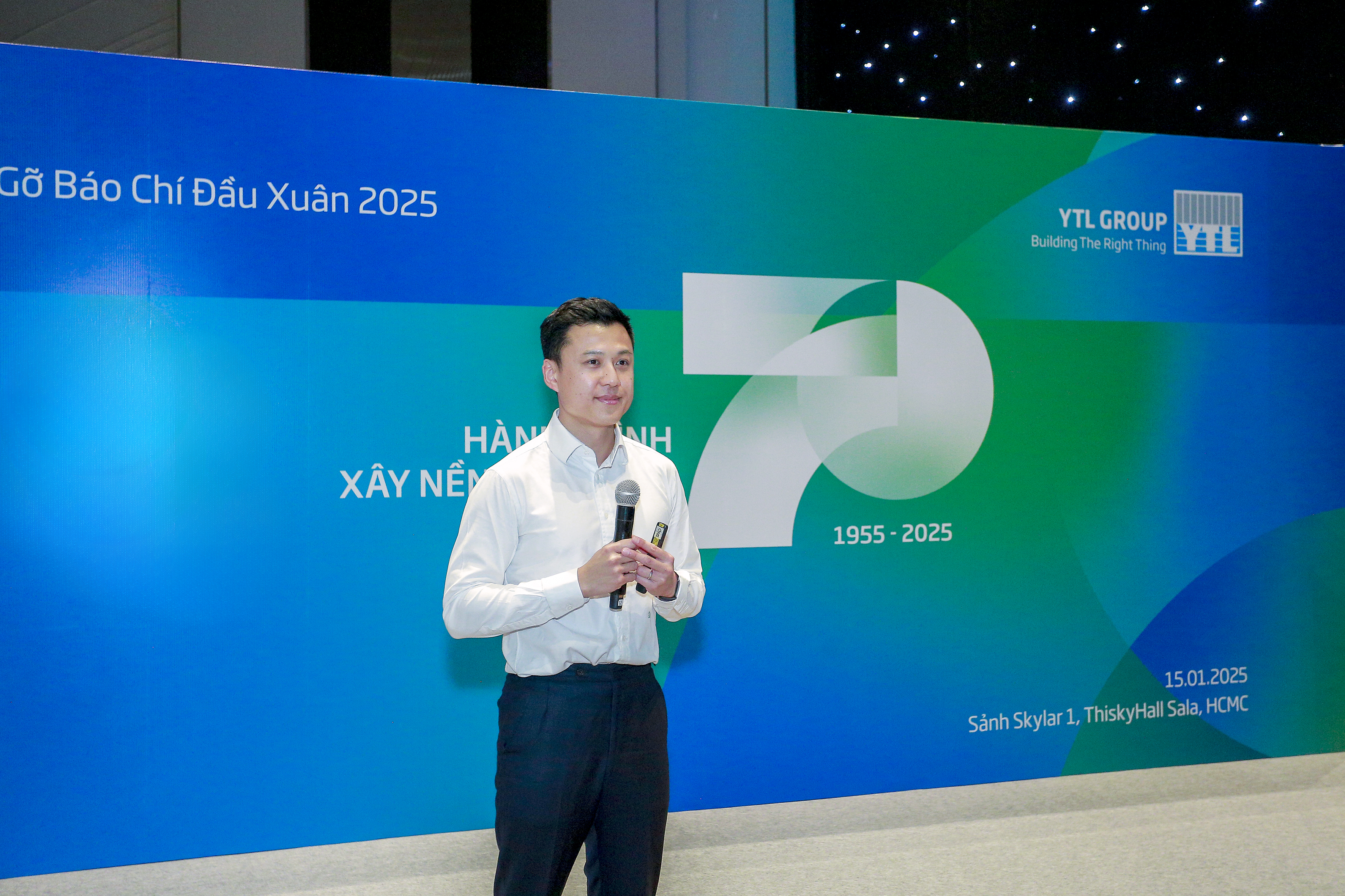 Tổng giám đốc Công ty Cổ phần Xi măng Fico Tây Ninh (Fico-YTL) ông Joshua Yeoh Keong Junn chia sẻ với báo chí, chiều ngày 15/1.
