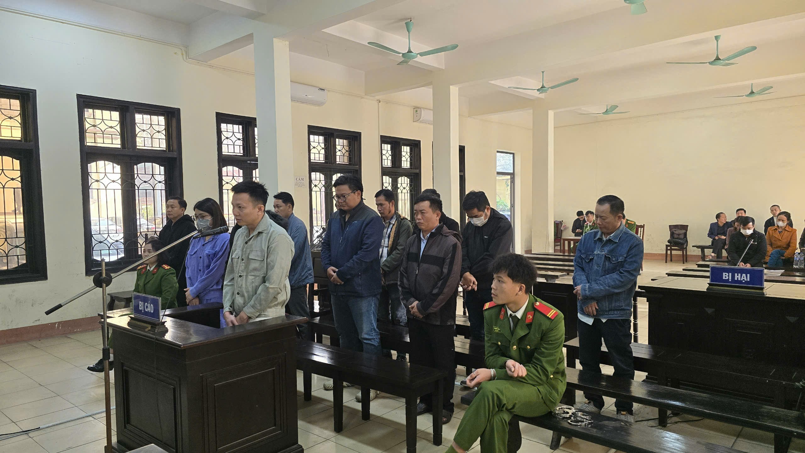 Phiên tòa diễn ra từ ngày 6-15/1.