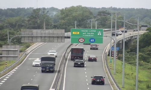 Sẽ có 10 trạm dừng nghỉ tạm trên cao tốc Bắc Nam phục vụ Tết, hoàn thành trước 20/1