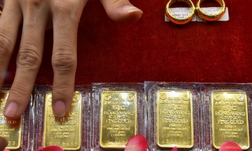 Bám sát giá thế giới, vàng trong nước liên tục phá đỉnh