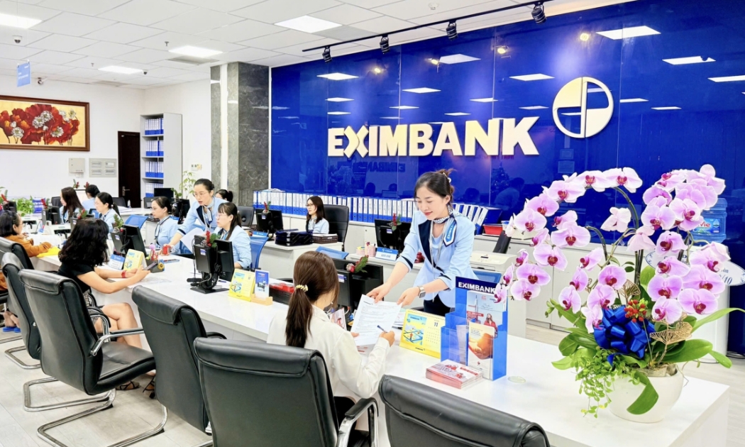 Sự nỗ lực đồng lòng của ban lãnh đạo và đội ngũ nhân viên đã giúp Eximbank đạt được những kết quả kinh doanh ấn tượng năm 2024.