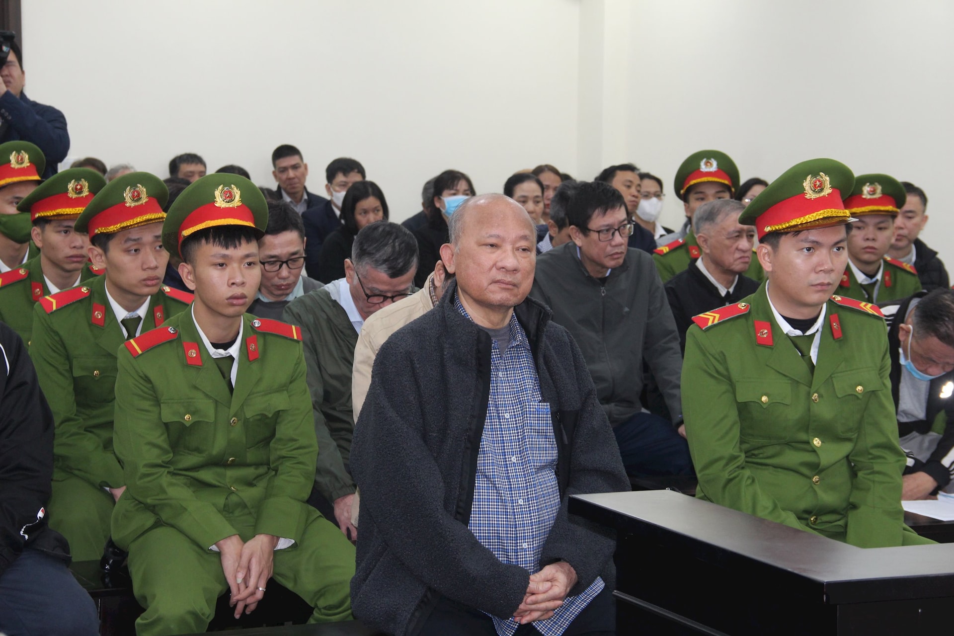 Các bị cáo tại tòa.