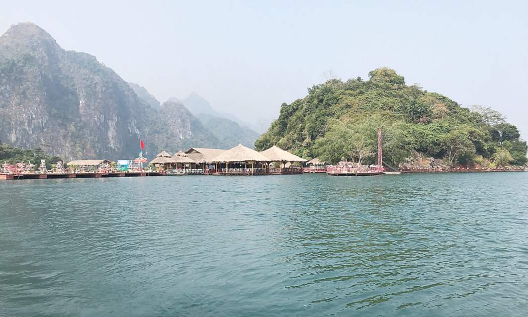 Đảo Trái Tim trên hồ Thuỷ điện Sơn La.