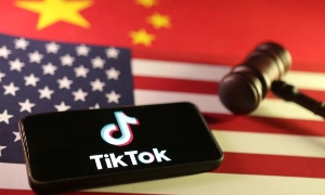 Nhiều ứng dụng Trung Quốc ghi nhận lượng người dùng gia tăng đột biến.