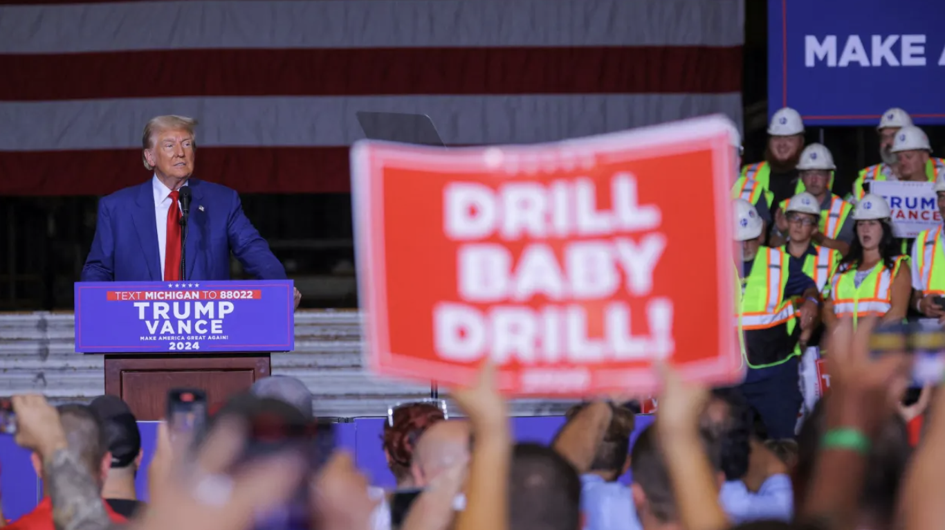 Ứng cử viên tổng thống Mỹ của Đảng Cộng hòa, ông Donald Trump, tại một buổi vận động tranh cử ở Michigan hồi tháng 8/2024 - Ảnh: Reuters.