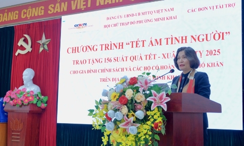 Mang Tết ấm đến với gia đình chính sách, hộ khó khăn